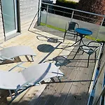 度假居 La Dame Du 韦姆